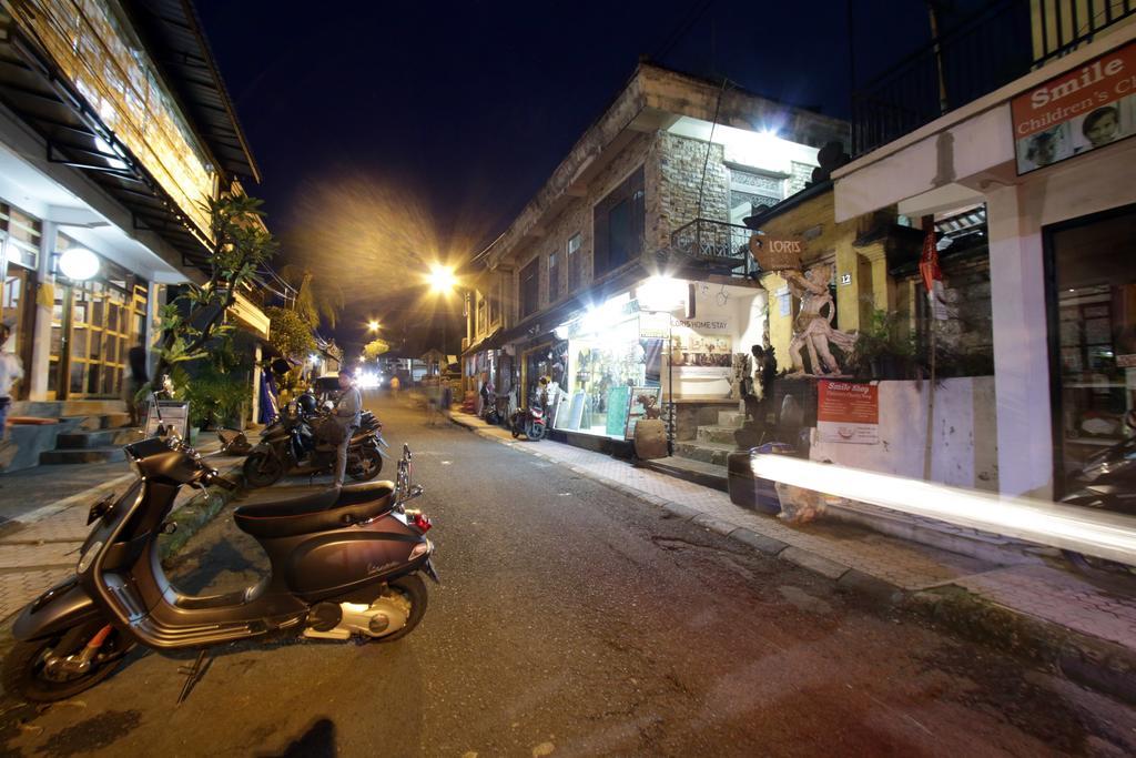 Loris Homestay Ubud  Bagian luar foto